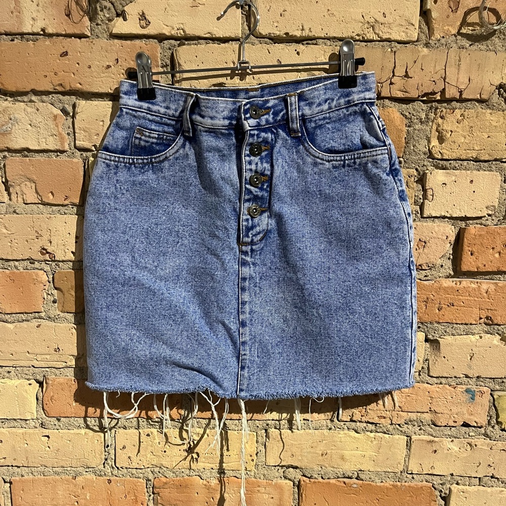 vintage button fly denim skirt
